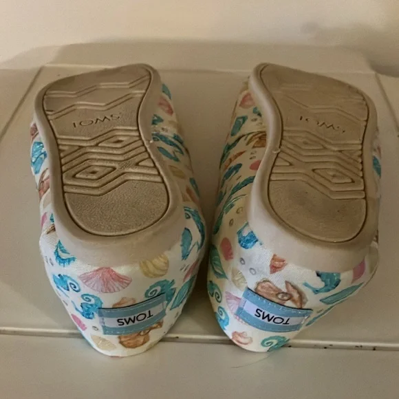 Women’s Tom AlPargata Natural Seashell Print Slip on Shoes Sz 7 1/2  EUC Canvas - Picture 3 of 9